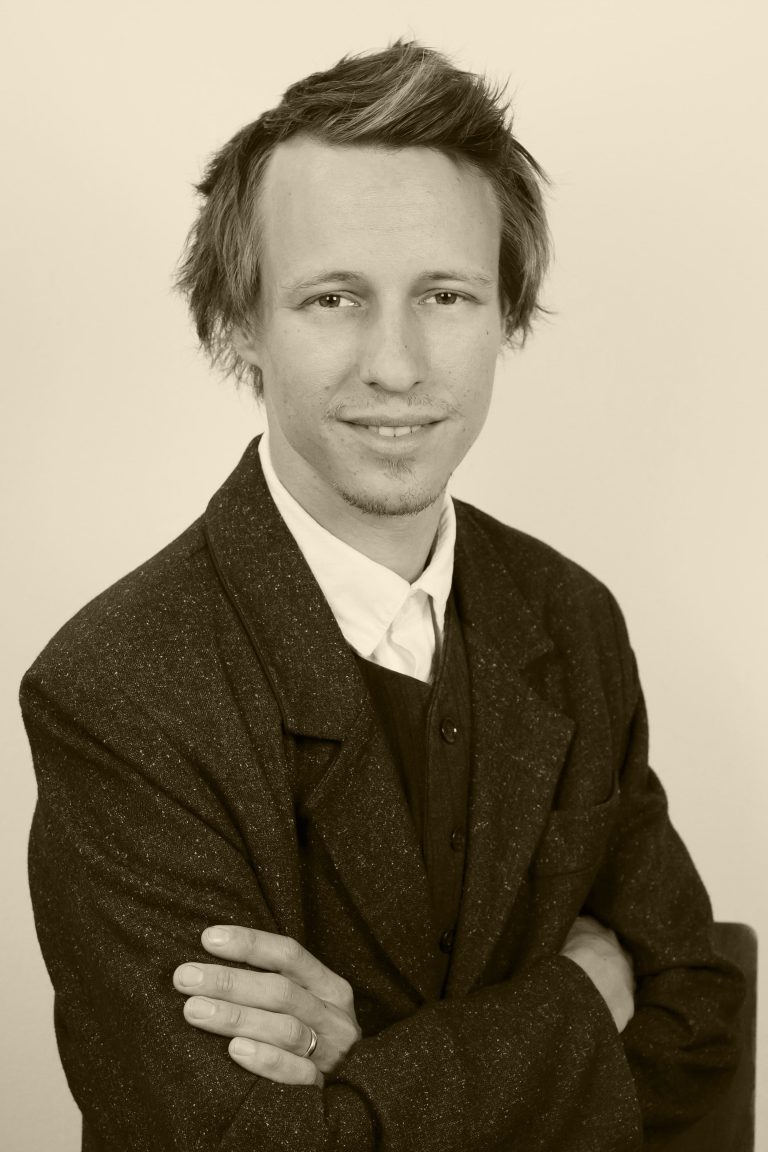 Portret učenika Antona Lokovška