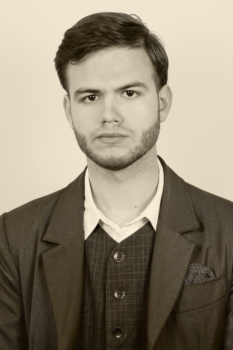 Portret učenika Mihaela Ravnikarja